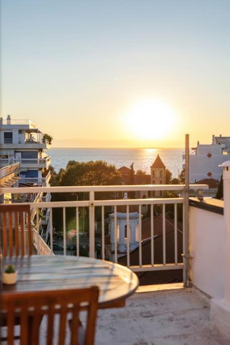 Sea View Sunset Penthouse Lägenhet Thessaloníki Exteriör bild